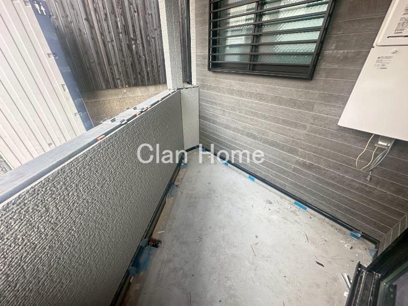 19/30 バルコニー