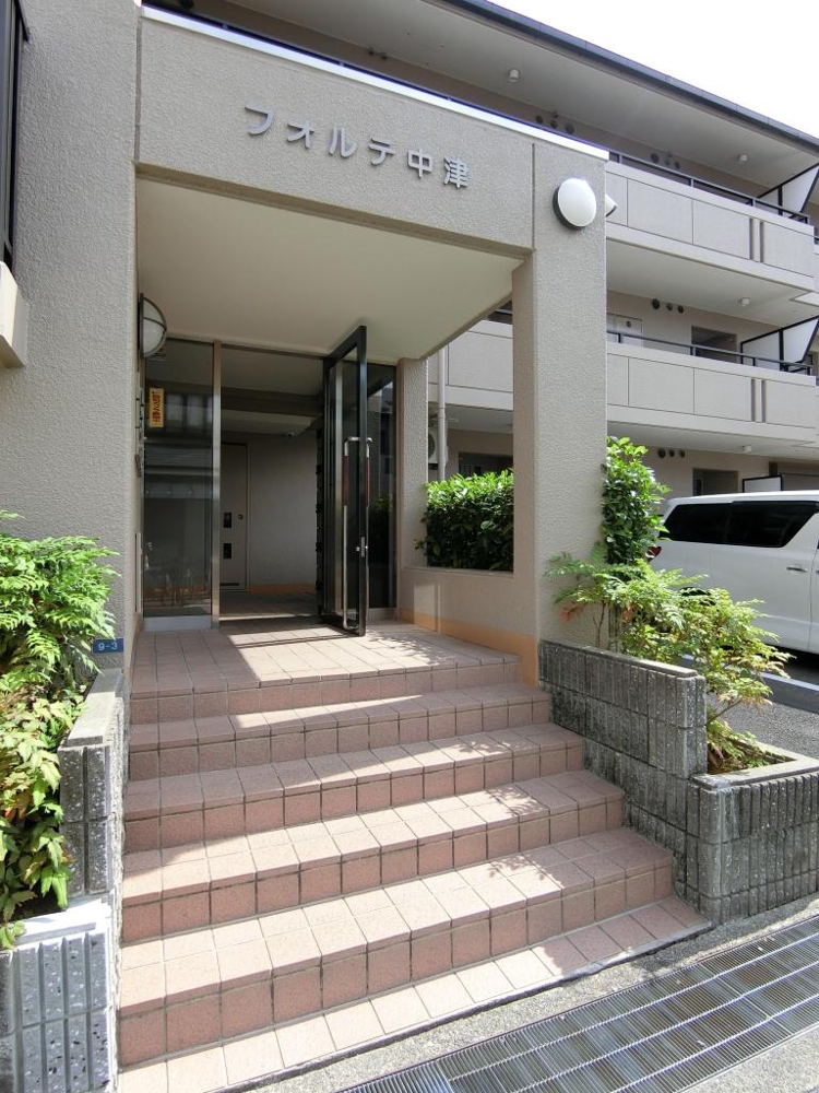 29/30 エントランス