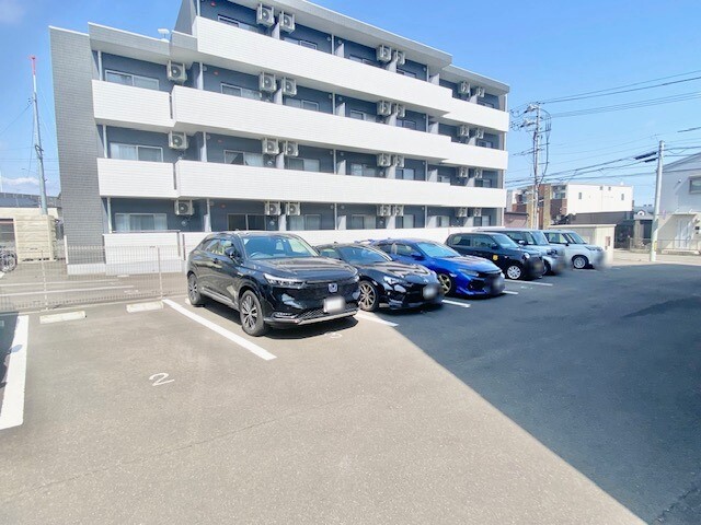 4/7 駐車場