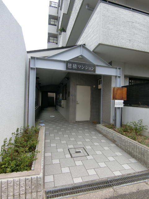 26/30 エントランス