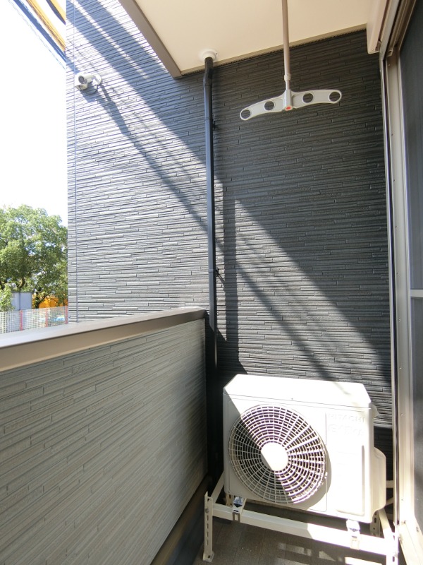 16/27 バルコニー