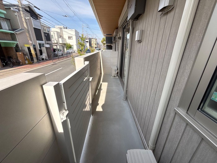 20/26 バルコニー