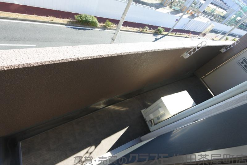 25/30 バルコニー