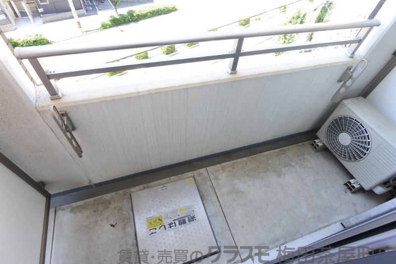 23/30 バルコニー