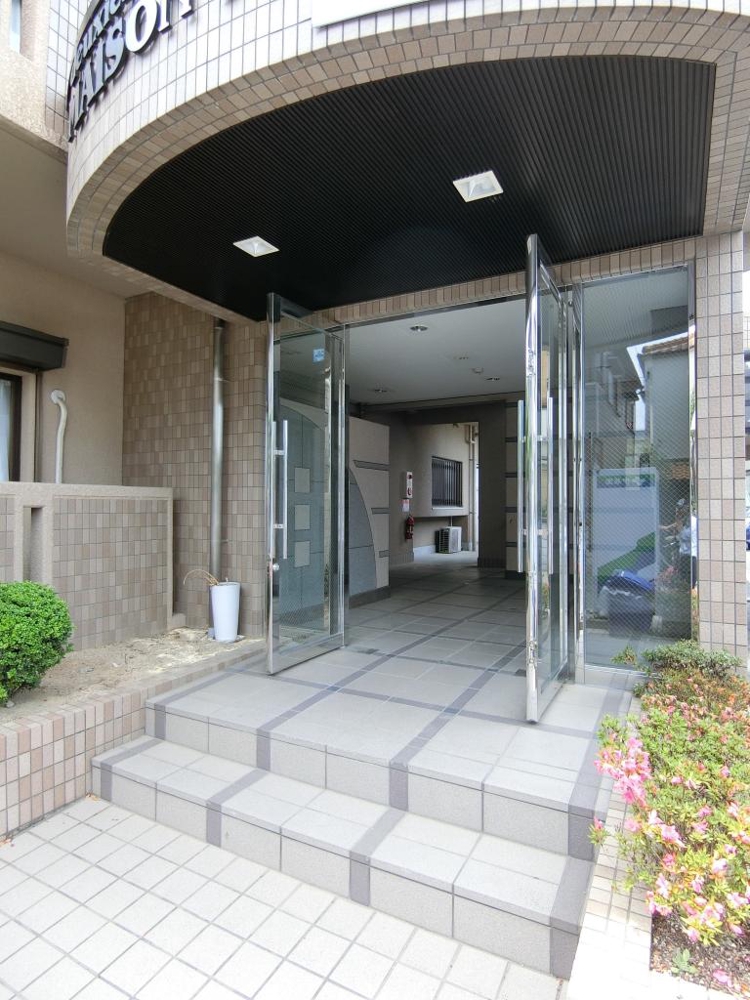 3/5 エントランス