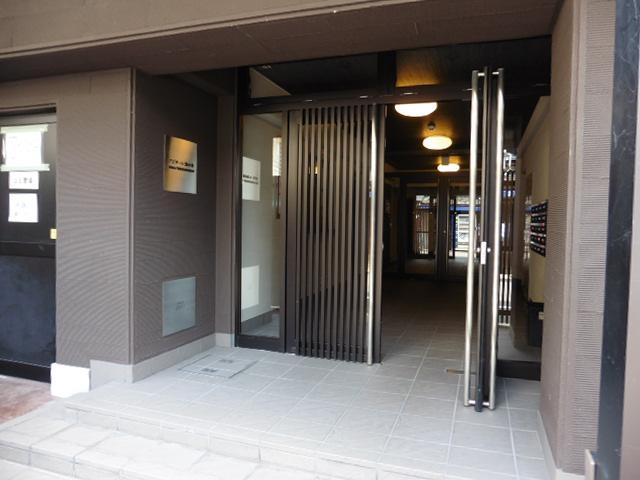 19/21 エントランス