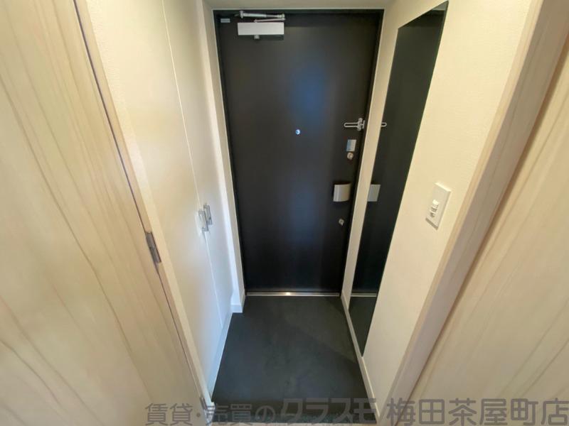 14/30 玄関