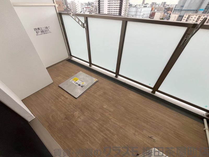 21/30 バルコニー