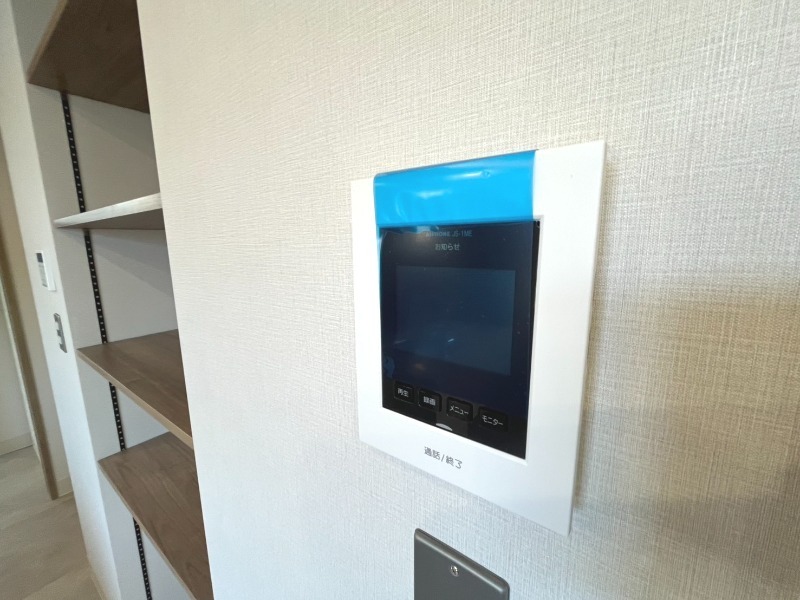 17/25 エントランス