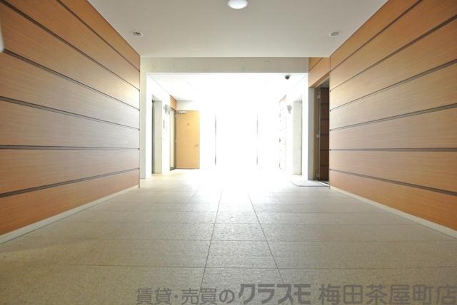 29/30 エントランス