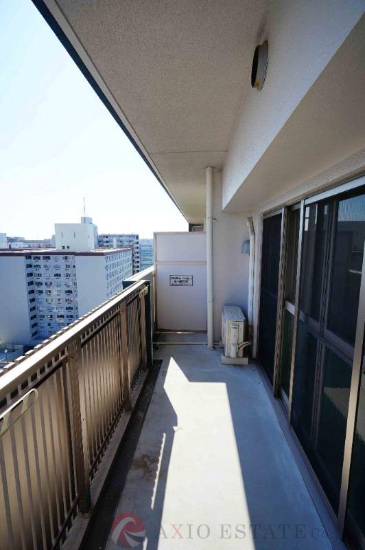 23/30 バルコニー