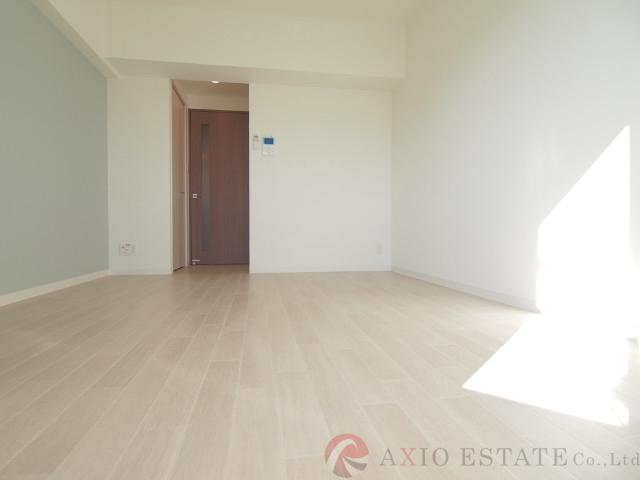 16/30 寝室