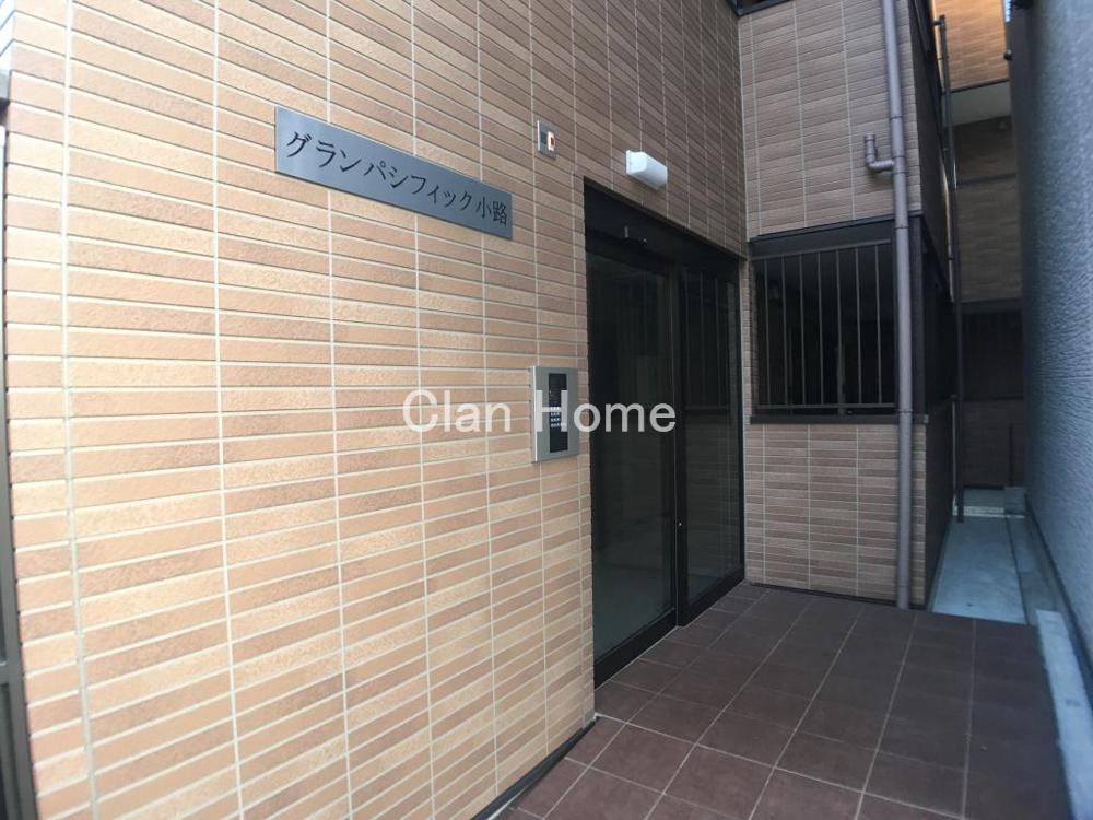 29/30 エントランス