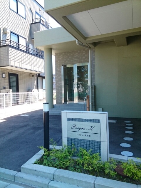 15/22 エントランス