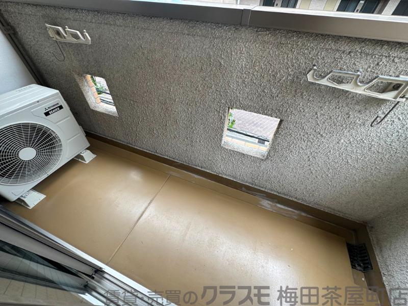 21/30 バルコニー