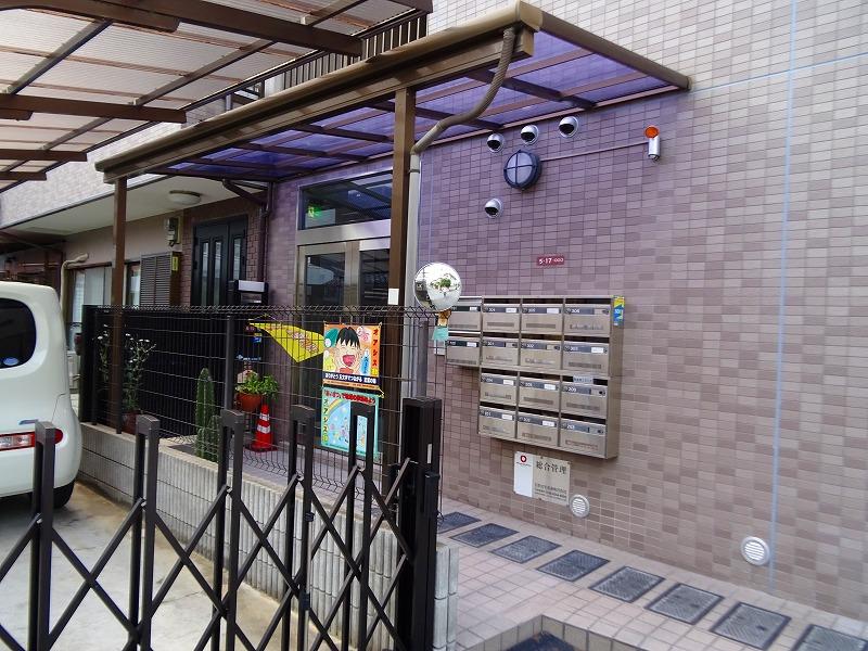 25/30 エントランス