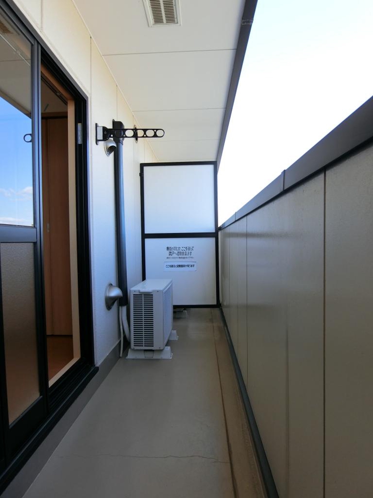 21/30 バルコニー