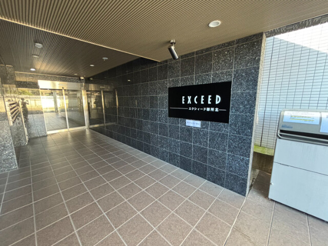 22/30 エントランス