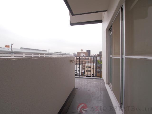 23/30 バルコニー