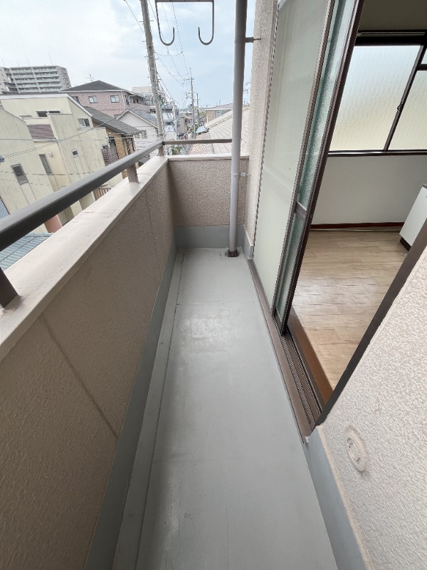 19/30 バルコニー