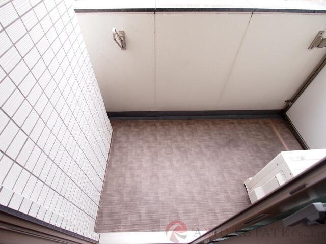 21/30 バルコニー