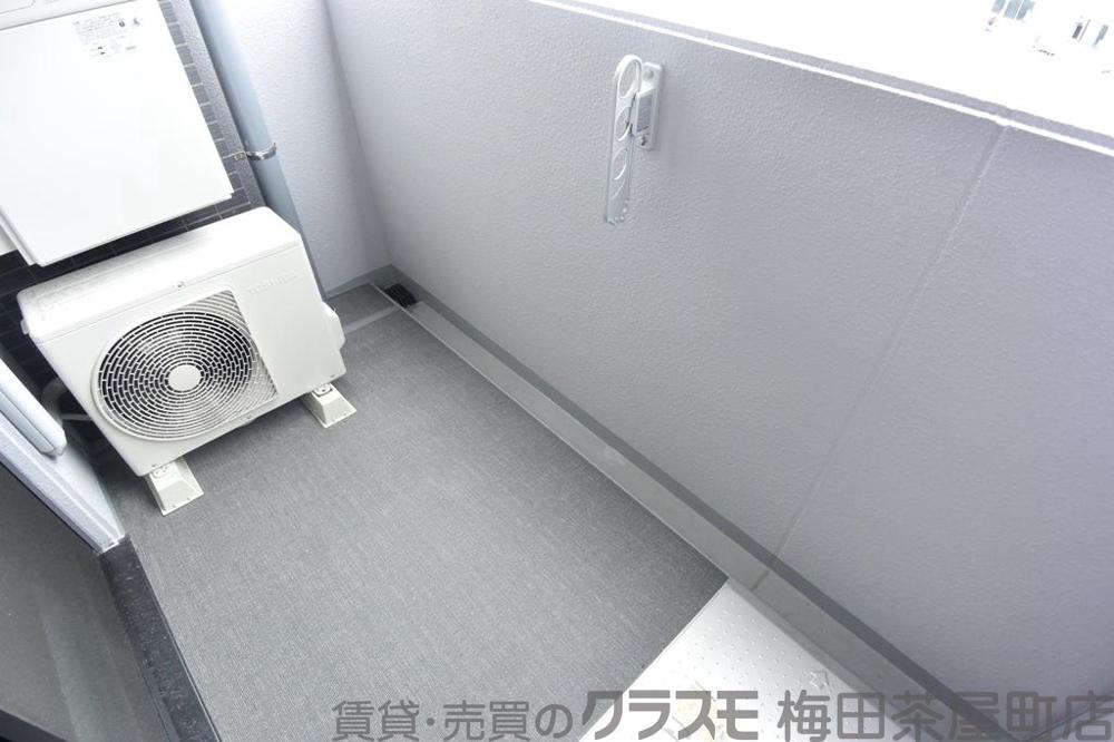 21/30 バルコニー