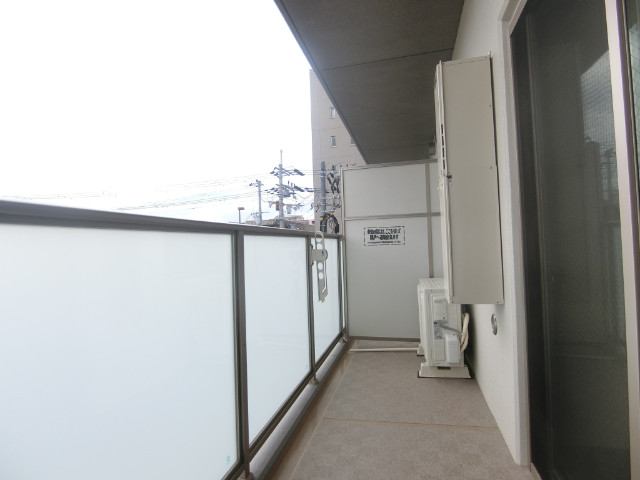 20/30 バルコニー