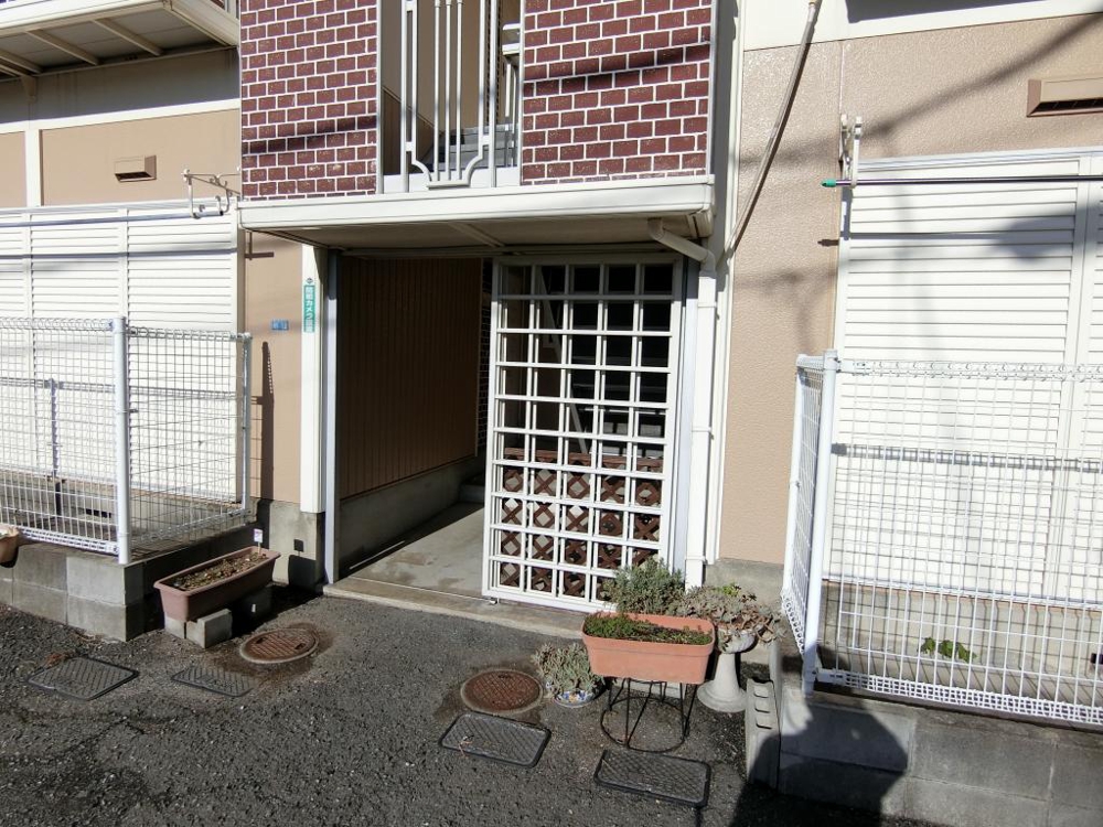 3/4 エントランス