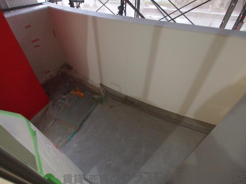 25/30 バルコニー