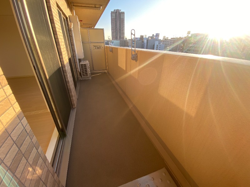 23/30 バルコニー