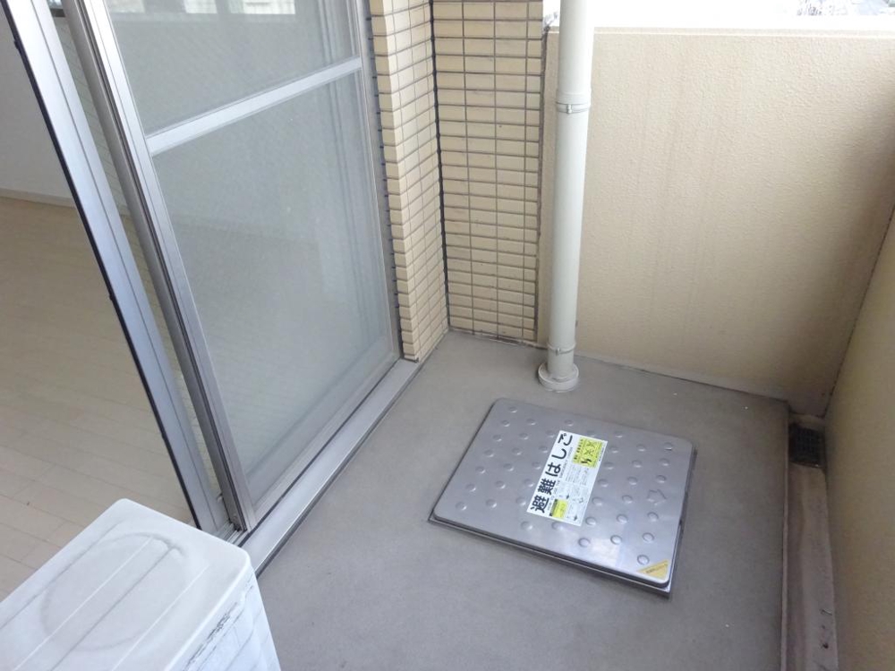 20/30 バルコニー