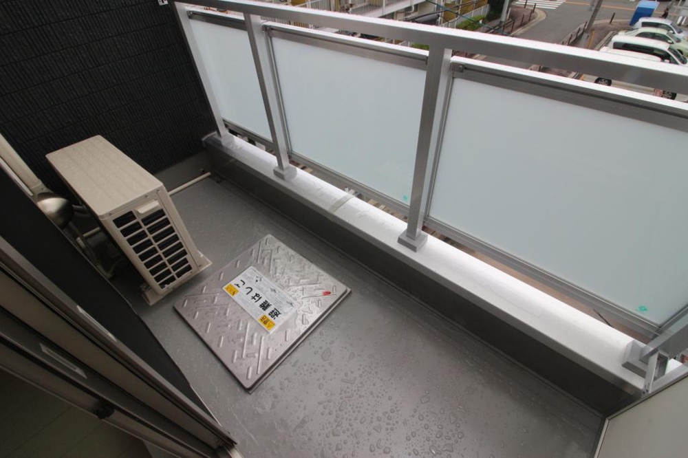 26/30 バルコニー