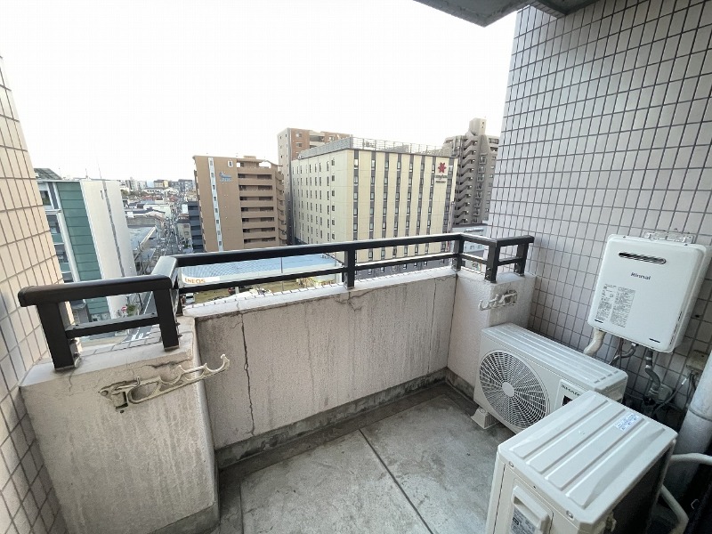 16/23 バルコニー