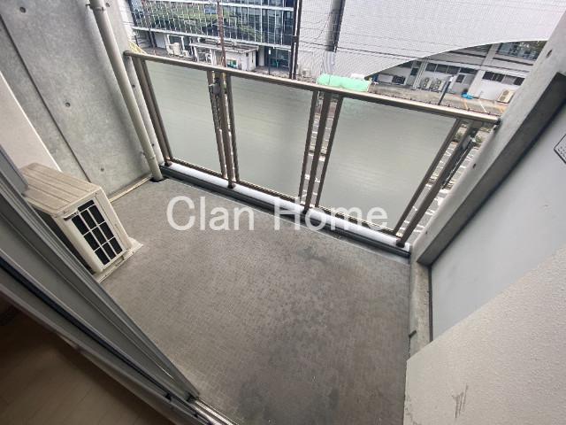21/30 バルコニー
