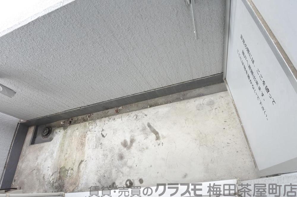 21/30 バルコニー