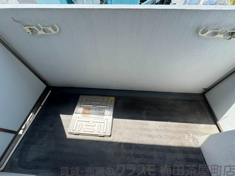 23/30 バルコニー