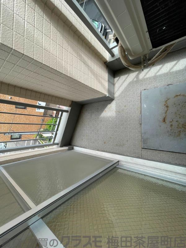 22/30 バルコニー