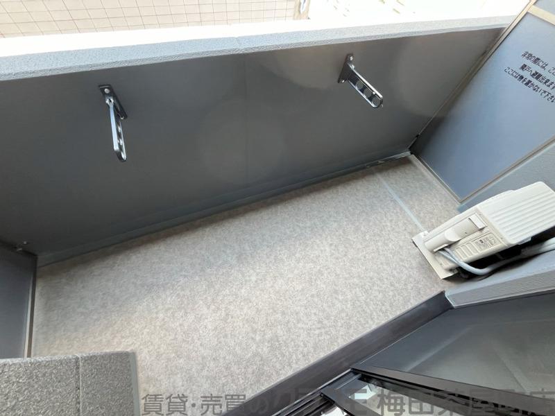 23/30 バルコニー