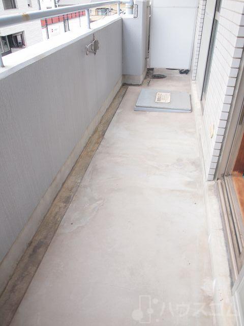 17/30 バルコニー