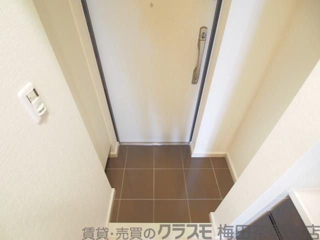 18/30 玄関