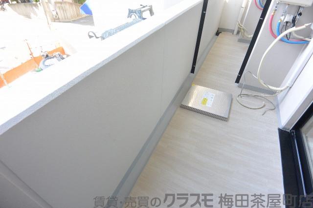 22/30 バルコニー