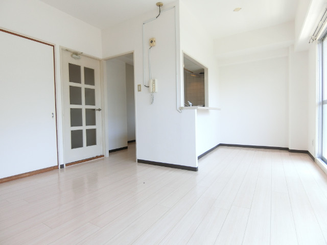 5/30 リビング/ダイニング