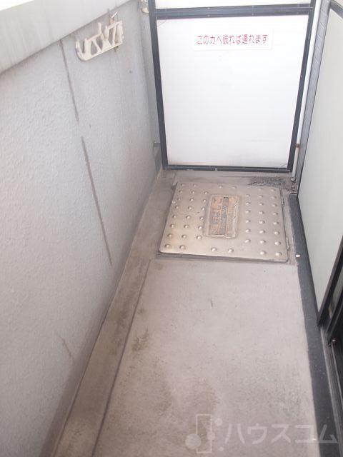 17/30 バルコニー