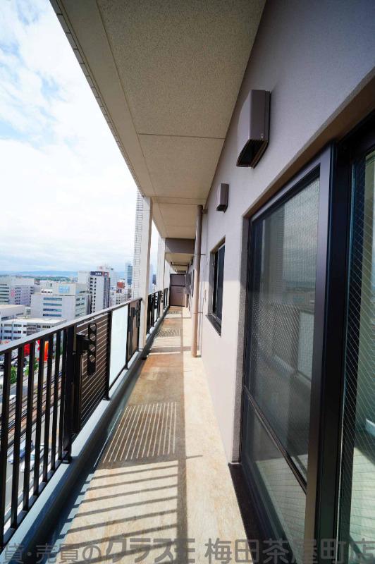 26/30 バルコニー