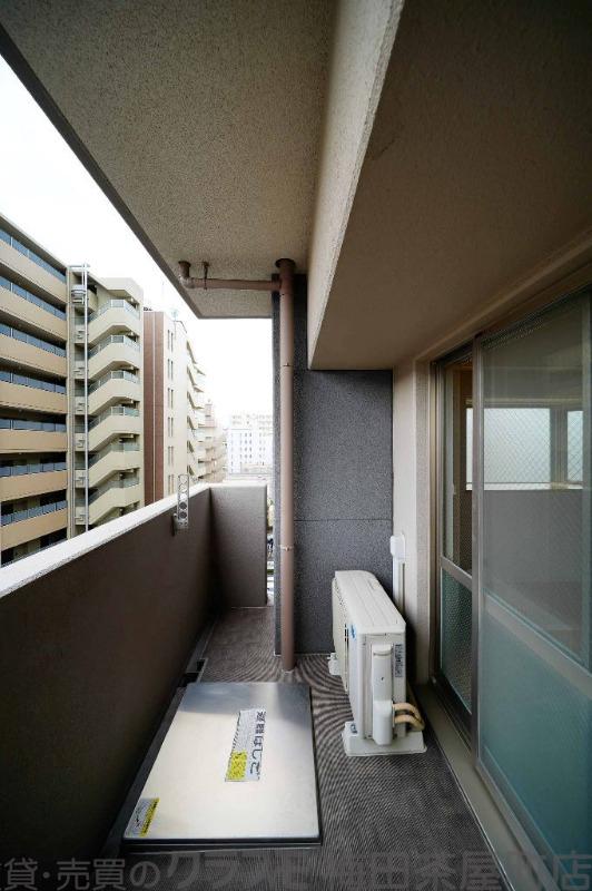 21/30 バルコニー