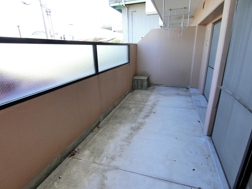 20/30 バルコニー