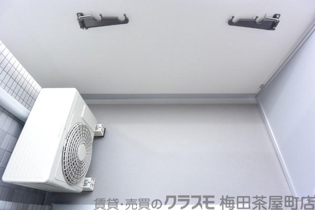 23/30 バルコニー