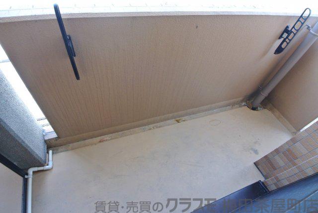 21/30 バルコニー