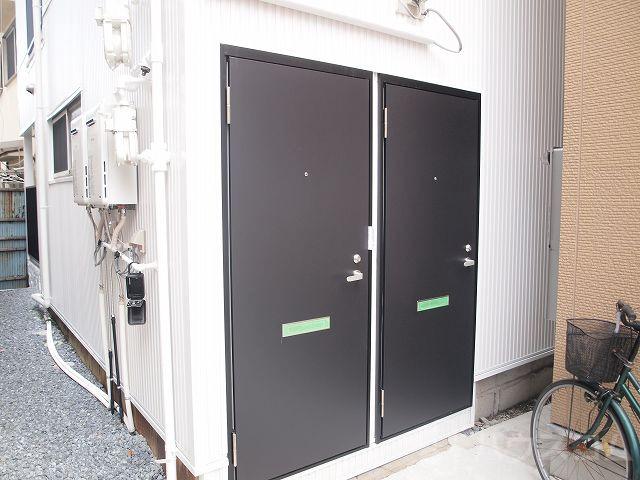 21/30 エントランス