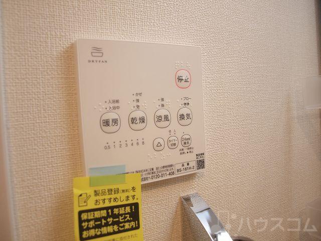 28/30 エントランス